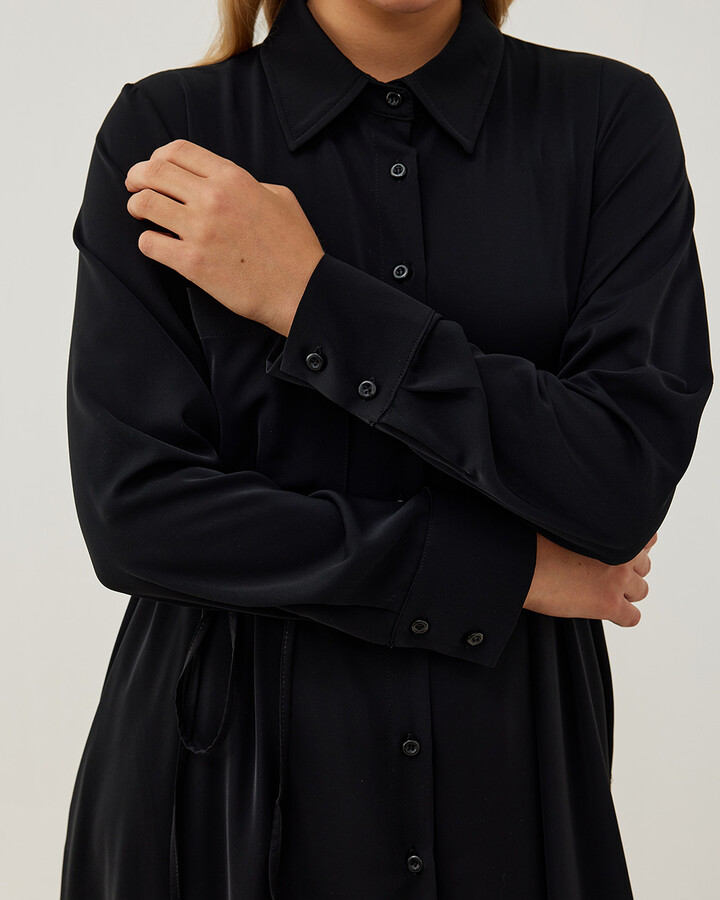 Krep Uzun Düğmeli Gömlek Elbise Siyah