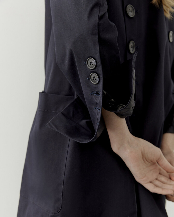 Lacivert Yırtmaçlı Cepli Blazer Ceket