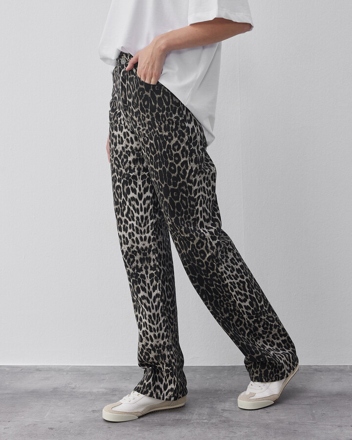 Jean Leopar