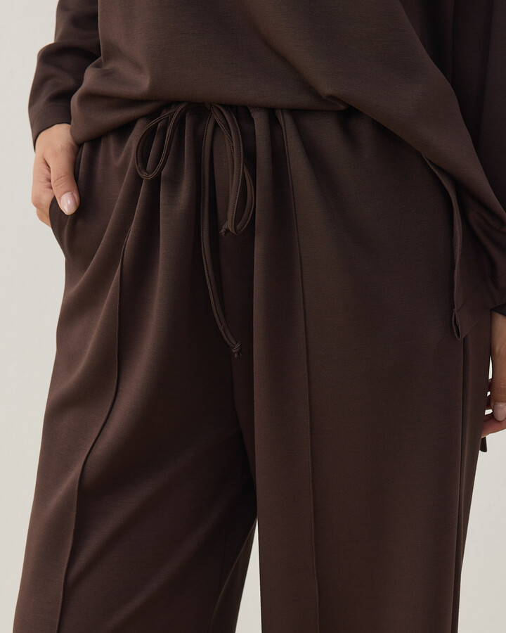 Modal Soft Touch Nervürlü Straight Pantolon Kahve