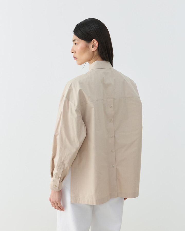 Premium Poplin Yırtmaçlı Kısa Gömlek Bej